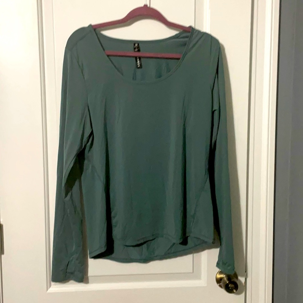 90 degrees size XL long sleeve fitness shirt